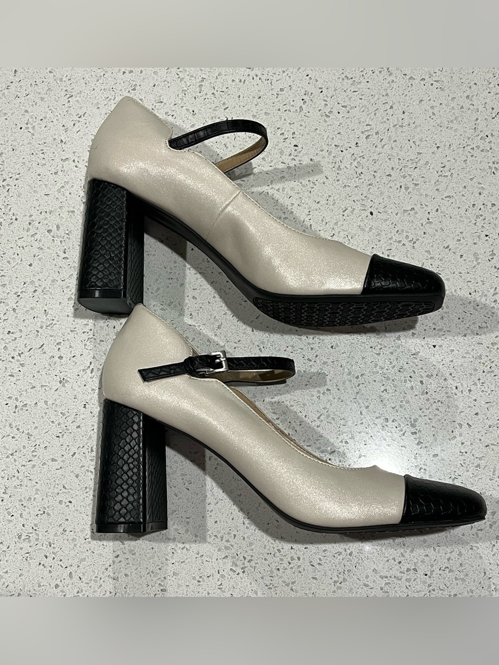 Adrienne Vittadini Women's Color Block Square Toe Mary Jane Heels Size 9.5M New